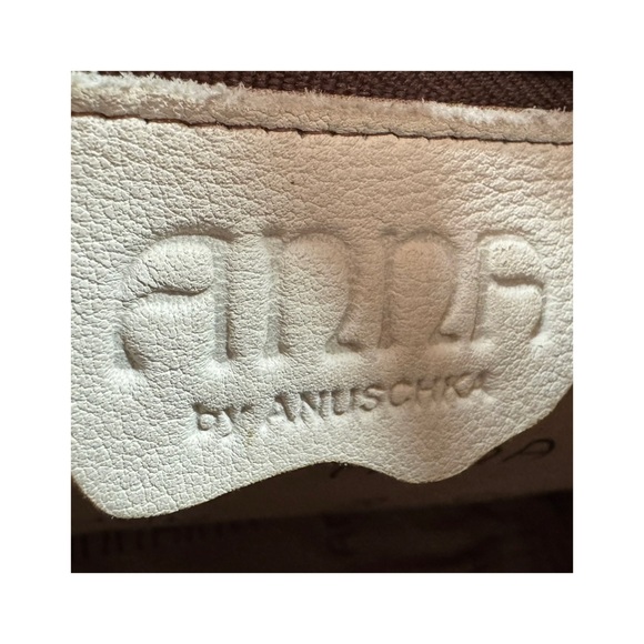 Anuschka Colorful Elephant Design Women's Bag - Picture 7 of 10